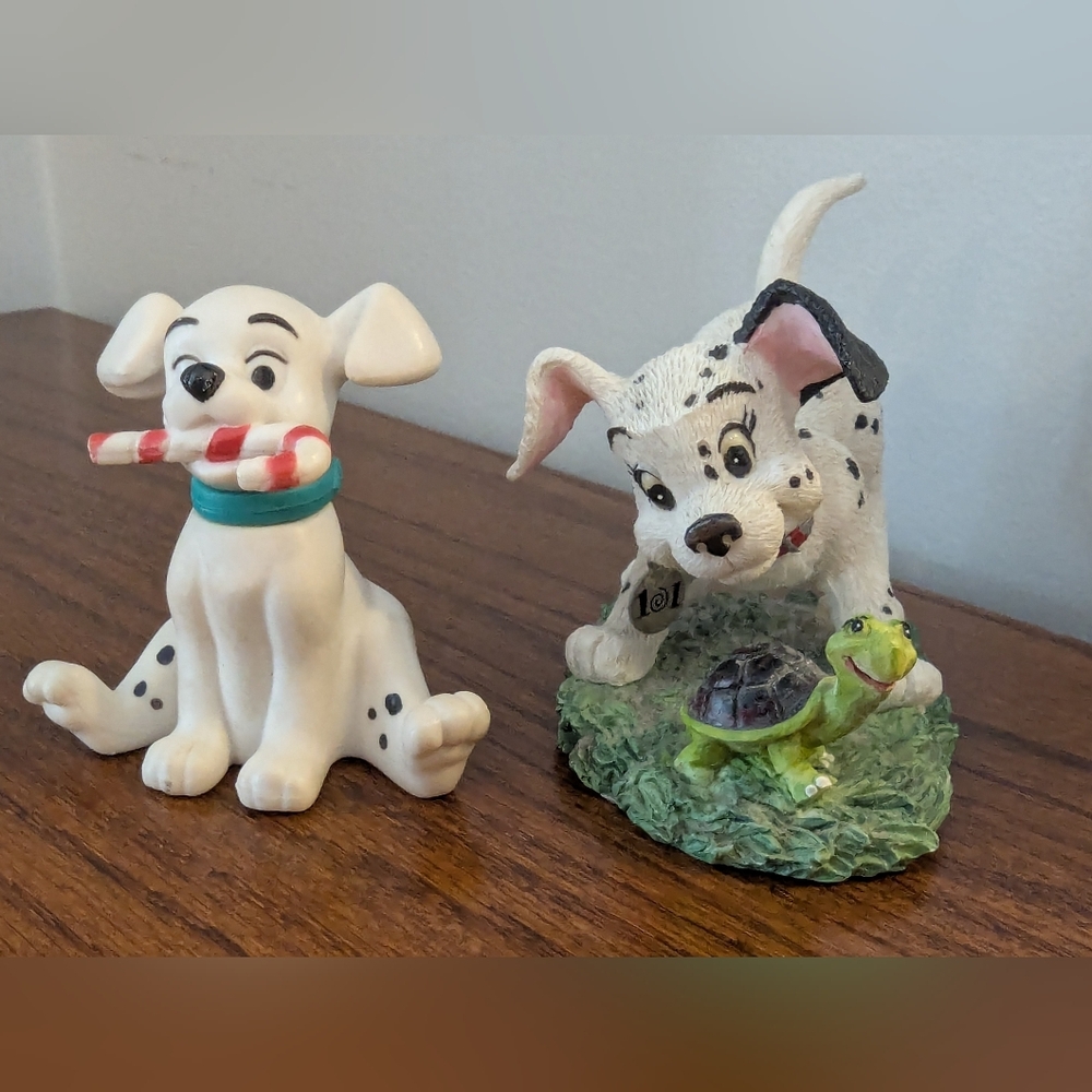 Disney 101 DALMATIANS figures Makin' Tracks puppy with turtle & Puppy candy cane